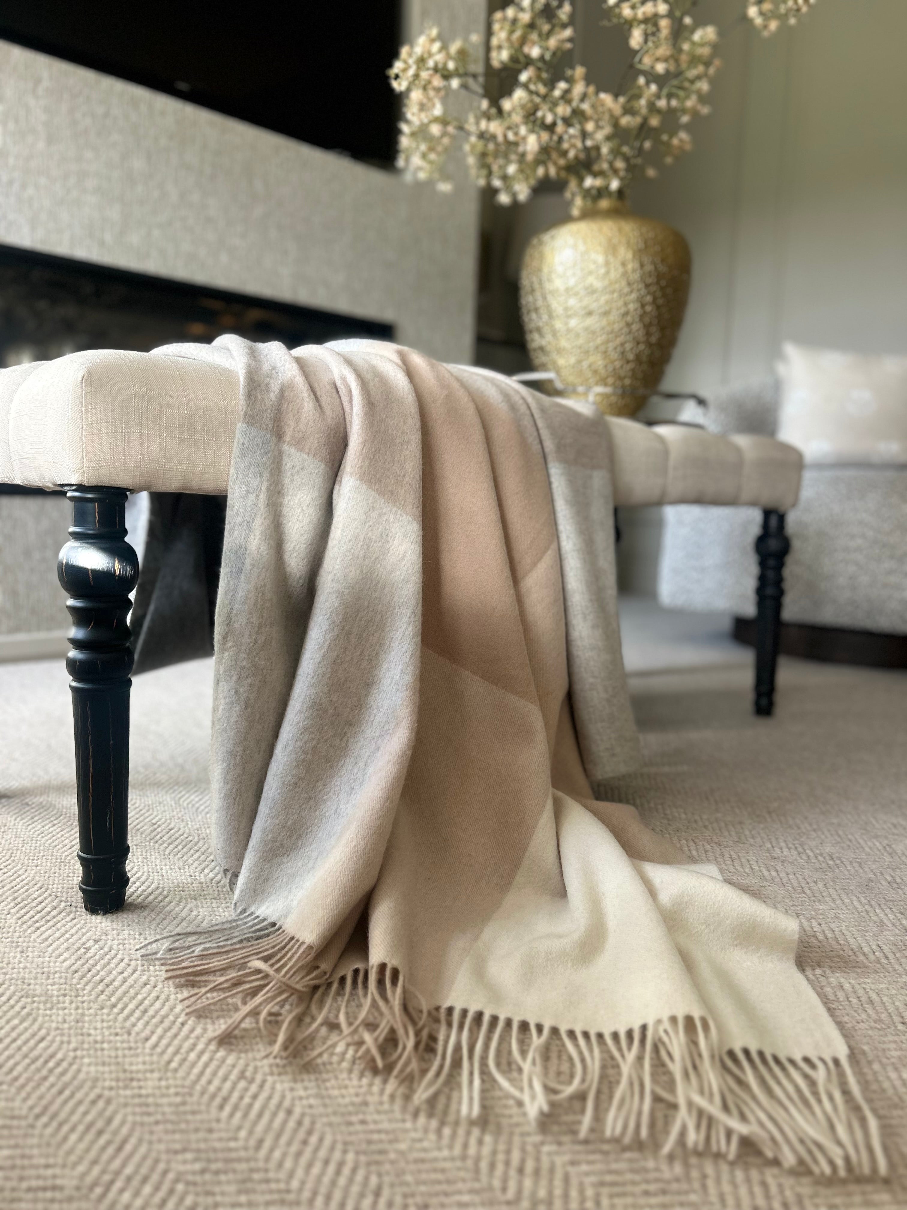 Moonlight Shore – simple styling interiors